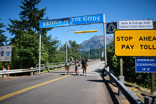 The bridge over the Columbia river