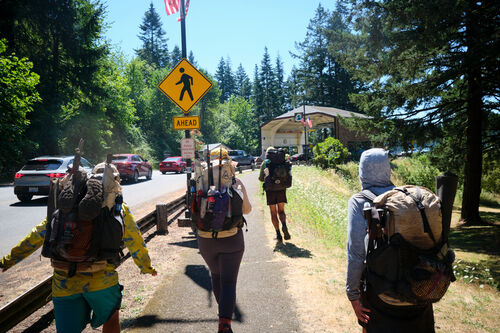 Foxy, Trippy, Divebomb, and Magma, crossing into Washington