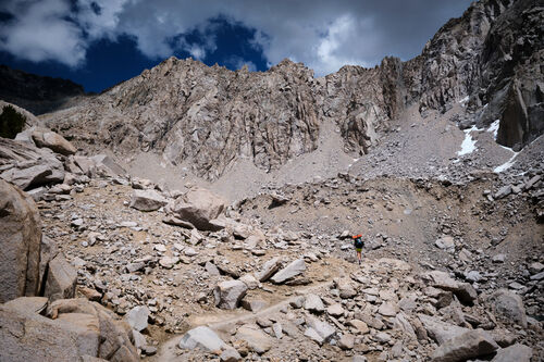 Leaving Bishop behind Cool Rocks